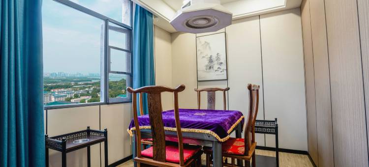 途客中国轻居酒店(随州烈山大道吾悦广场店)图片