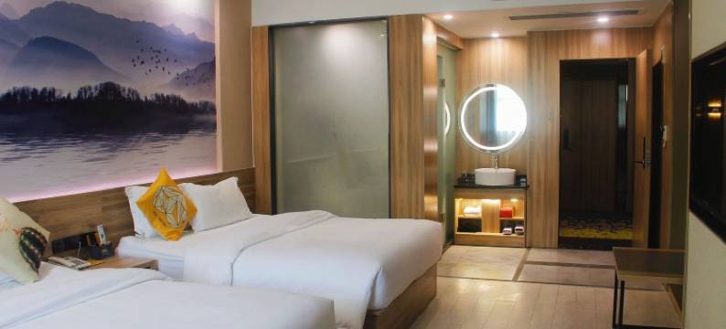 佛山迷你时空酒店(狮山广场南海体育中心店)图片