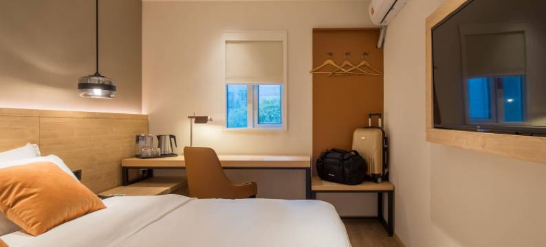 缦宁酒店(广州中山医院东山口地铁站店)图片