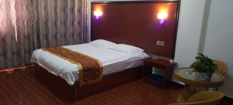 宁洱夜点驿栈图片