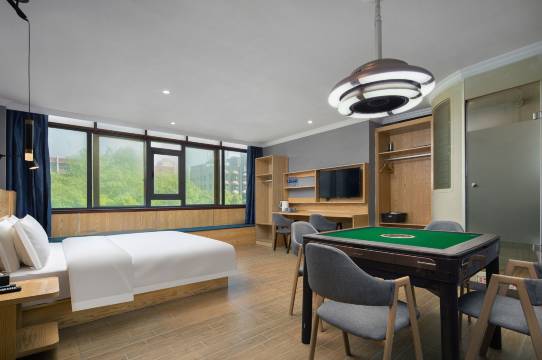 缦悦酒店(芙蓉广场地铁站店)