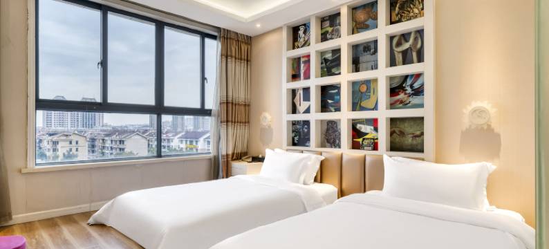 转角爱主题酒店图片