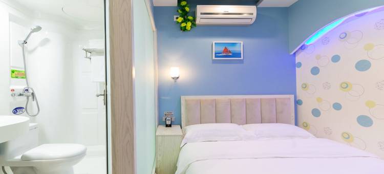 西雅小镇假日宾馆(白山浑江大街万达广场店)图片