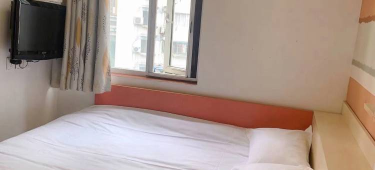 布丁严选酒店(火车东站牛市口地铁站店)图片