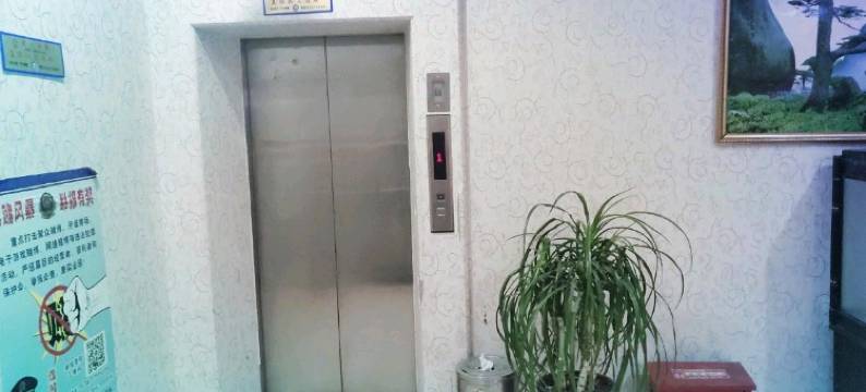 来宾保利花园酒店(来宾站百悦商业广场店)图片