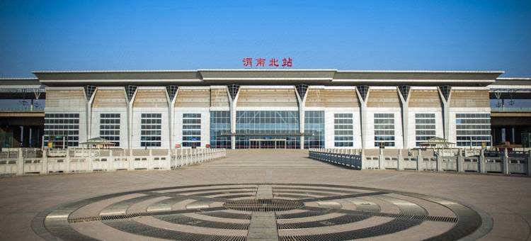 曼城花园酒店(渭南仓程路吾悦广场店)图片