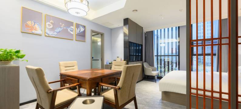 南充银发酒店(南充不夜城西华师范大学华风校区店)图片