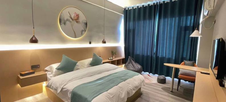 昌宁泰云假日酒店图片