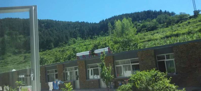 北京乡野缘民宿(雾灵西峰东极仙谷自然风景区店)图片