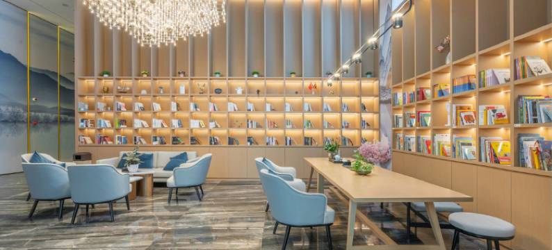 泸州步步高新天地江畔心悦酒店图片