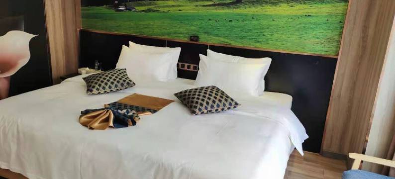 西宁比邻酒店图片