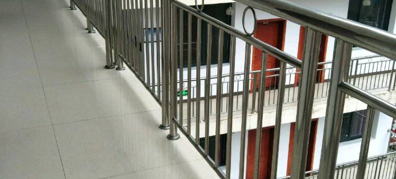 西岭雪山雪影苑农家乐图片