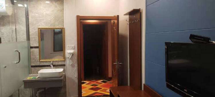 方正新宿爱宾馆图片