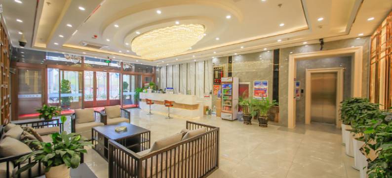 红宝石宾馆(赤峰高铁站店)图片