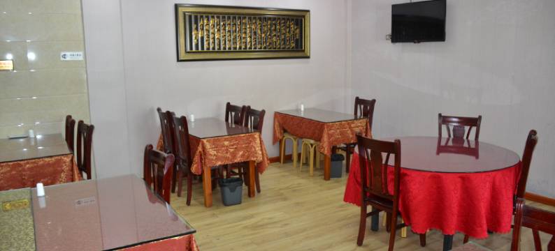 敦煌亚欧假日酒店图片