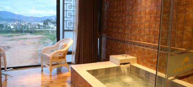 洱源火焰山温泉酒店图片