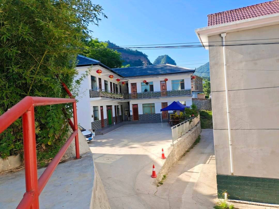 麦积山小桥人家民宿图片