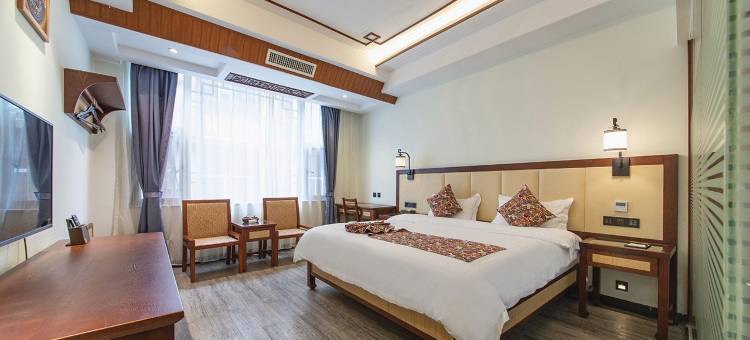 屏边苗乡印象客栈(文化馆店)图片