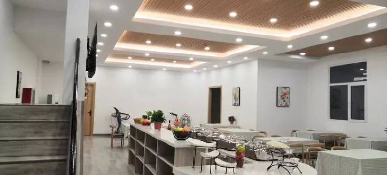 安宜水晶酒店(高平市政府店)图片