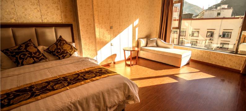 马尔康康晨商务宾馆图片