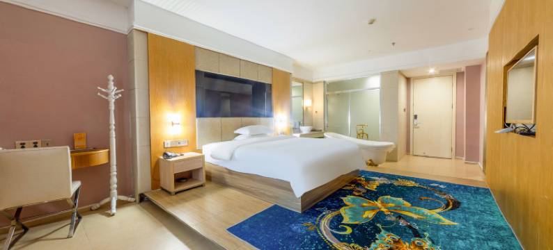 梦堡主题酒店(廉江塘山岭风景区第一中学店)图片