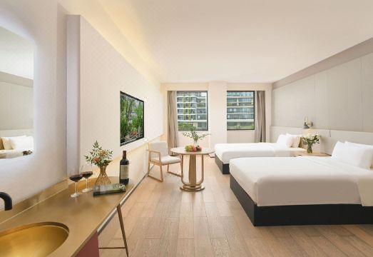 XW Hotel (Shenzhen OCT) Hotel Overview