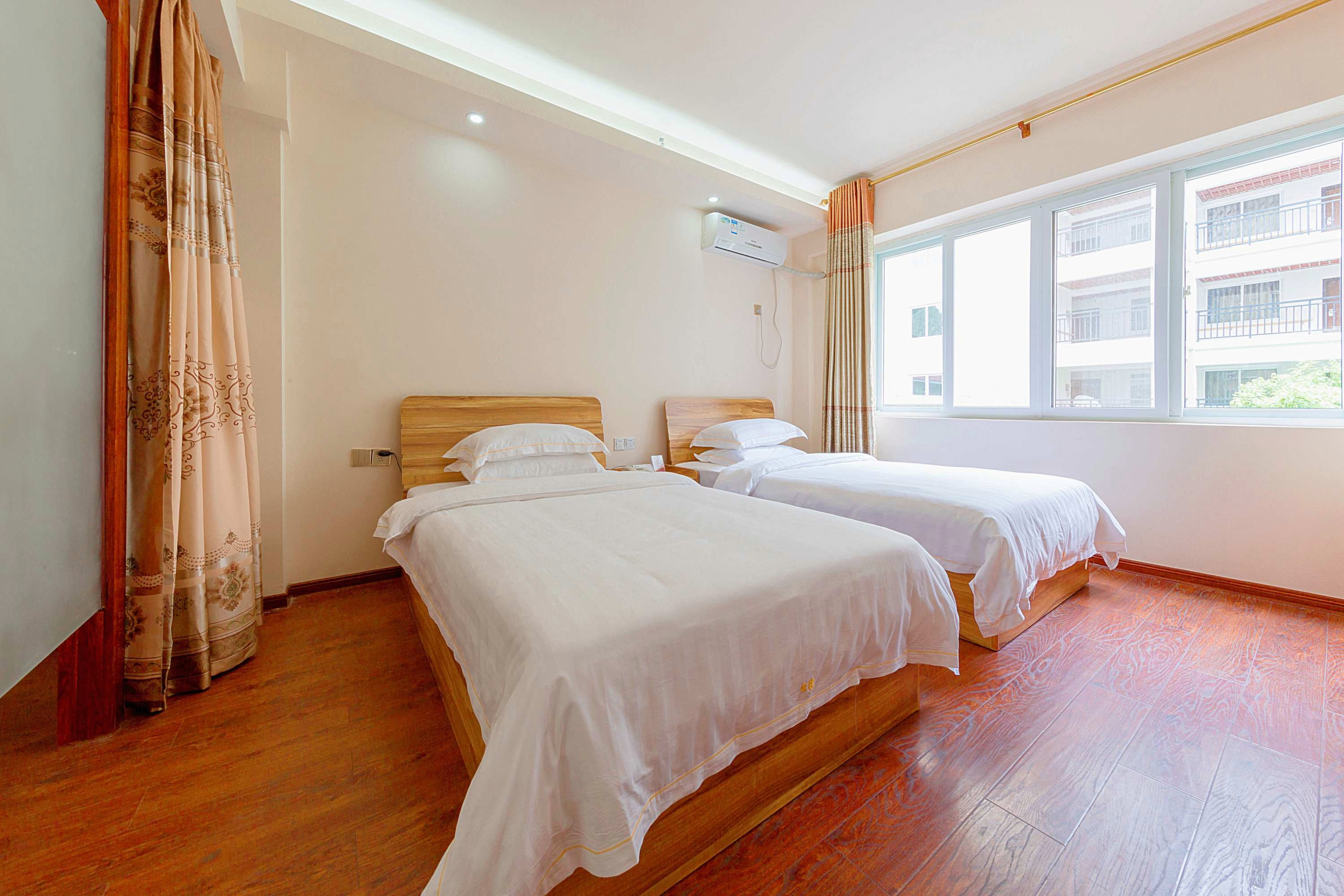 Jinqiu Holiday HotelOver view