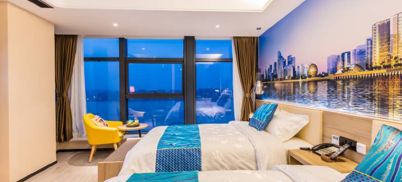 杭州轻尘漫居酒店(星光大道店)图片