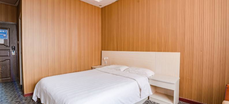 红金楼商务宾馆(周口淮阳龙湖国家湿地公园店)图片