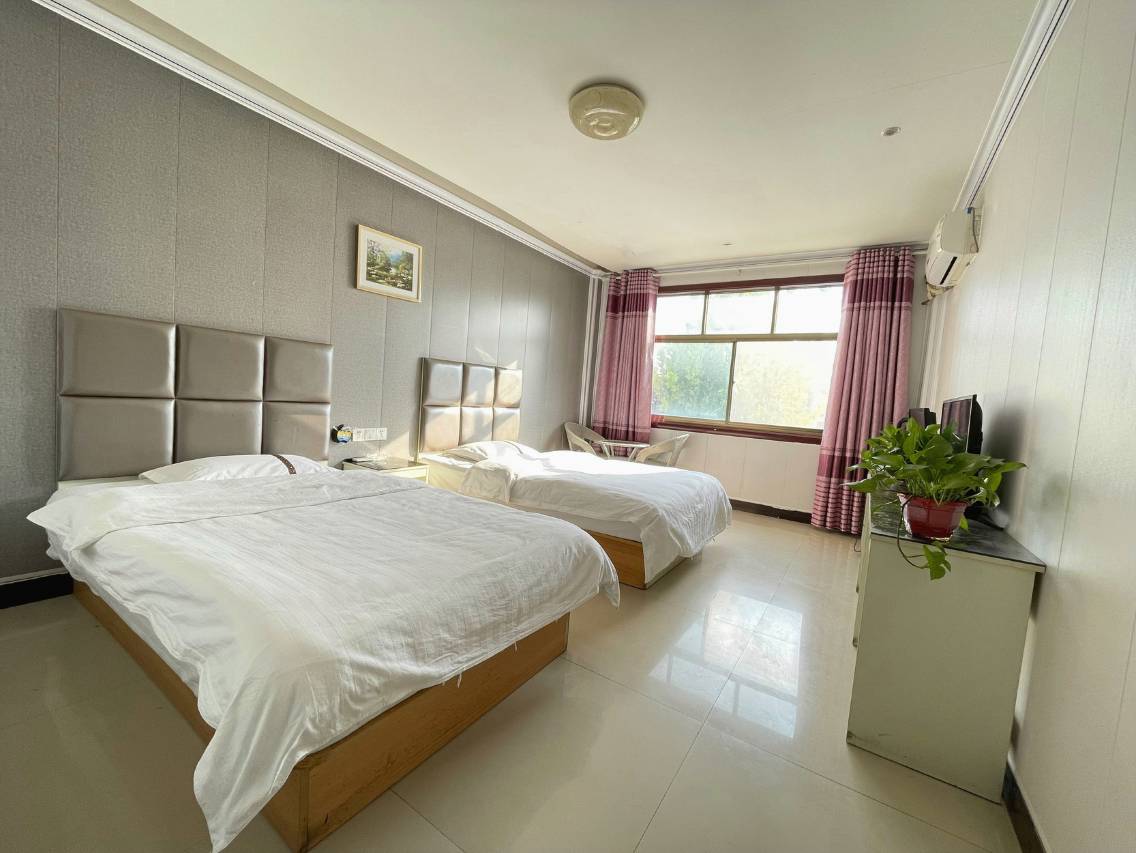 原阳泊悦快捷酒店