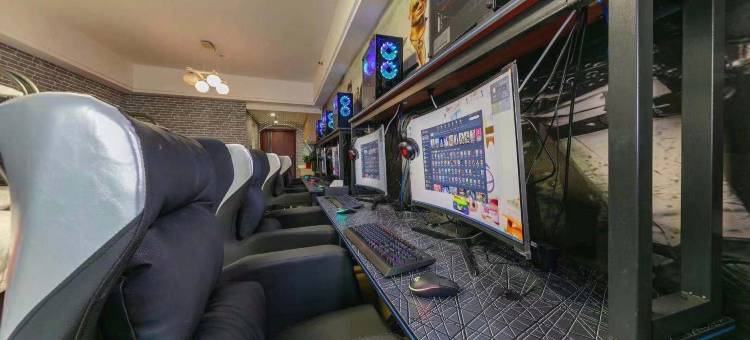 艾家智能民宿(阜阳颍州万达店)图片