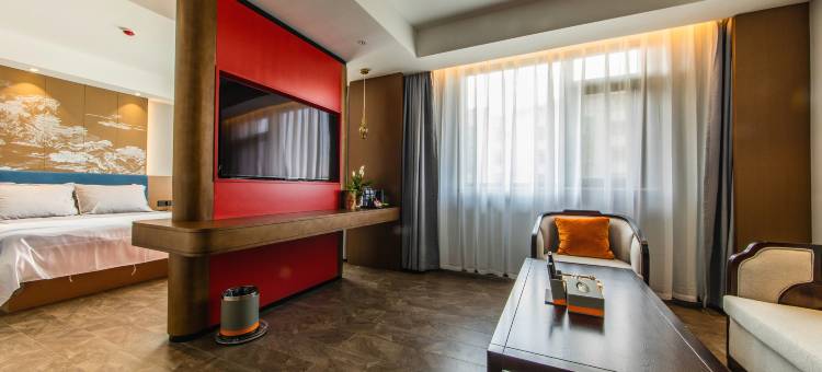 艾亚酒店(西昌月亮湖湿地公园店)图片