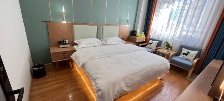 保山静欣酒店(高铁站店)图片