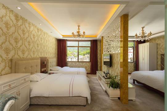 毕棚沟阿特依纳大酒店(理县店)