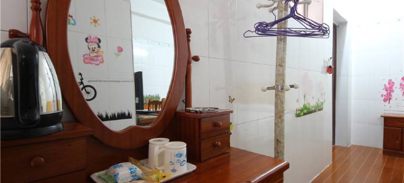 南宁佳人主题宾馆(广西医科大二附院动物园店)图片