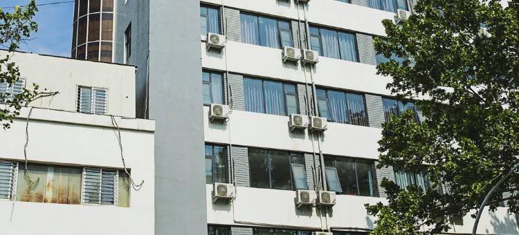 派酒店(郑州曼哈顿广场燕庄地铁站店)图片