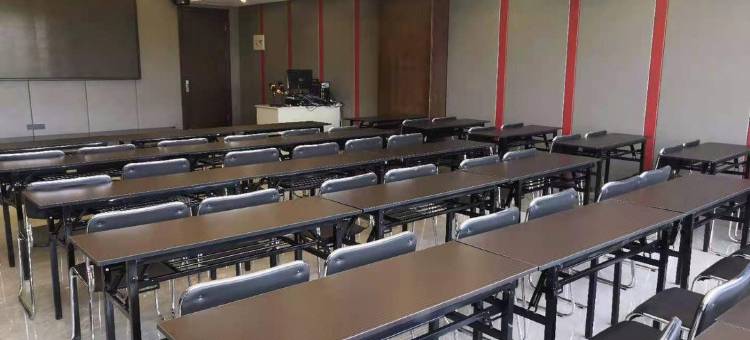 华驿酒店(左权汽车站店)图片