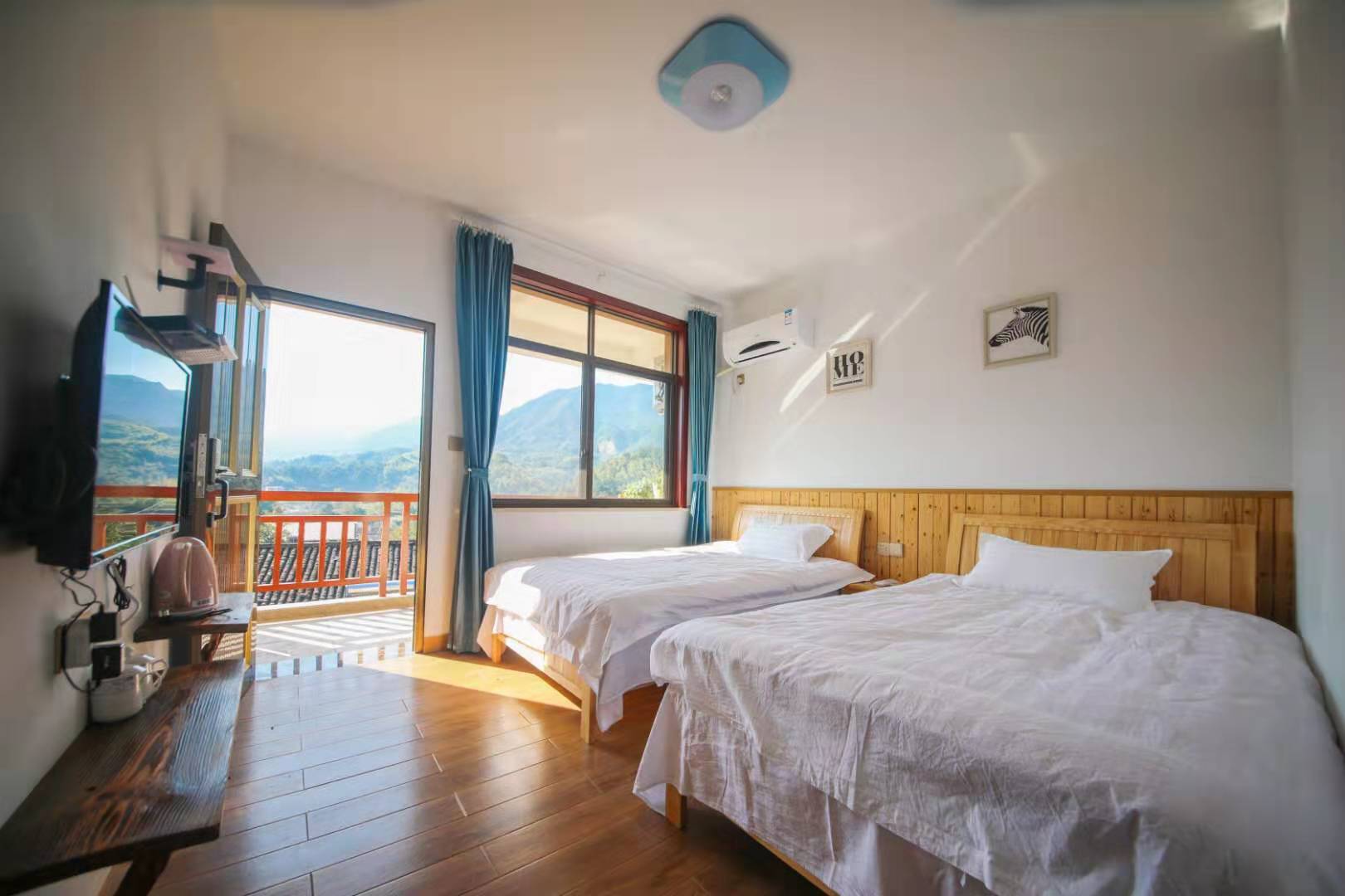 Qingyun Zhuyin HostelOver view