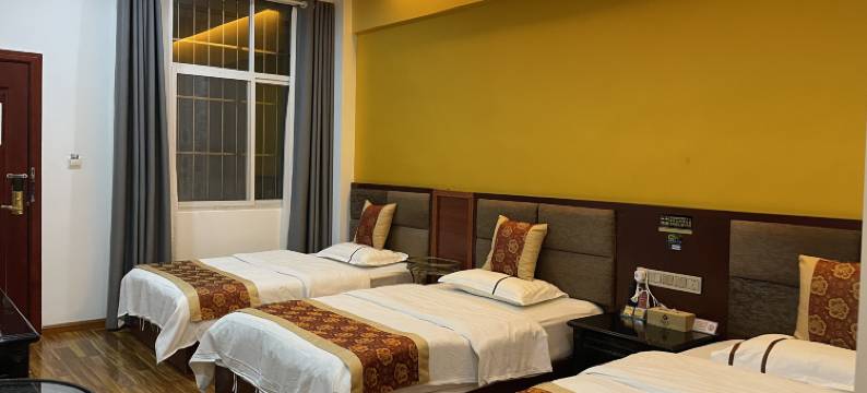 盈江欣霖酒店图片