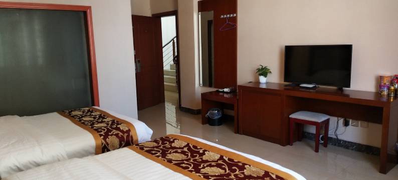 广南桦城酒店图片