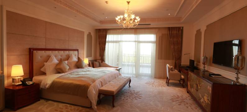 七星湖沙漠酒店图片