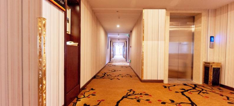 峨眉山亨堡酒店图片