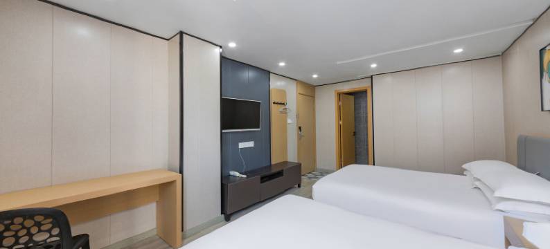 乌托邦快捷酒店(南京仙林中心地铁站金鹰湖滨天地店)图片