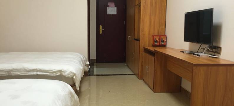 英德顺联假日宾馆图片