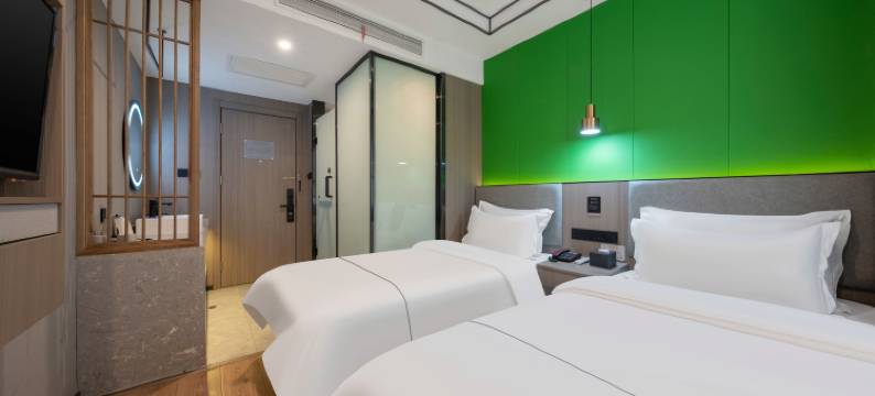 祥瑞铂曼酒店(济南大明湖店)图片