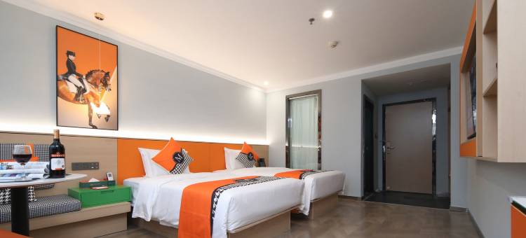 盛世美景S酒店(十堰北京中路大学城店)图片