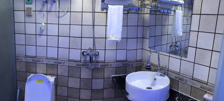 白山彼得猫快捷宾馆图片