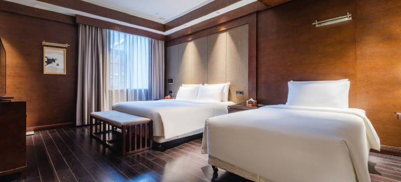 重庆解放碑十八梯泊联汇酒店图片