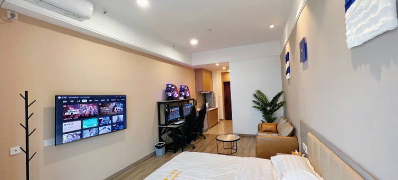 Hobo电竞公寓(衢州高铁站店)图片