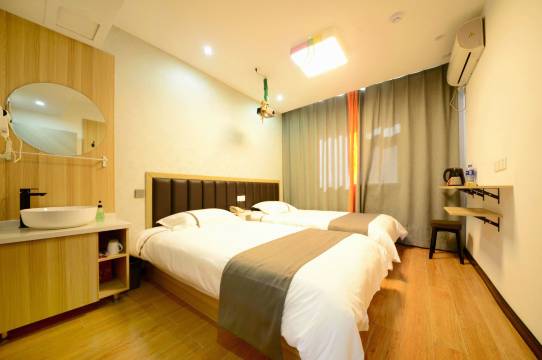 尚巢连锁酒店(太原柳巷食品街店)